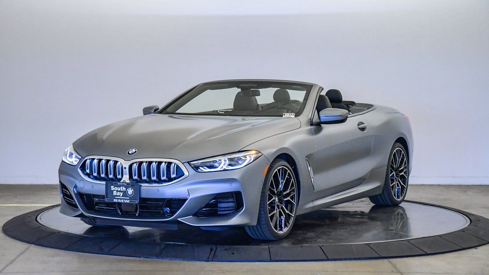 New 2026 BMW 840i Convertible RWD image 33