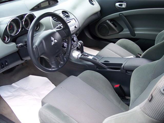 Used 2010 Mitsubishi Eclipse GS FWD image 5
