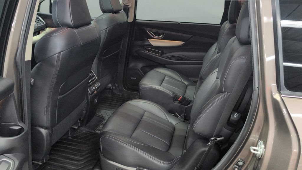Used 2022 Subaru Ascent Touring AWD/4WD image 19