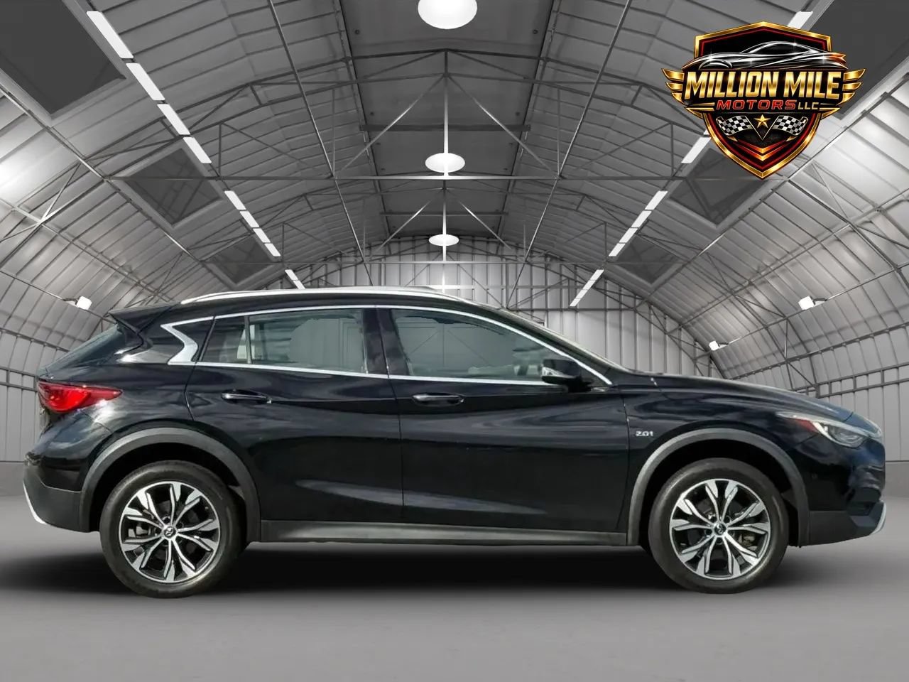 Used 2019 INFINITI QX30 AWD w/ Navigation Package image 7