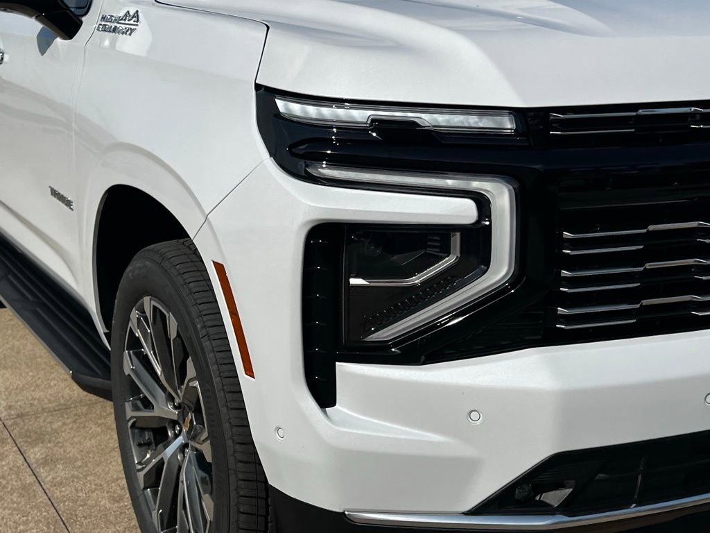 New 2026 Chevrolet Tahoe High Country w/ Sun And Tow Package RWD image 3