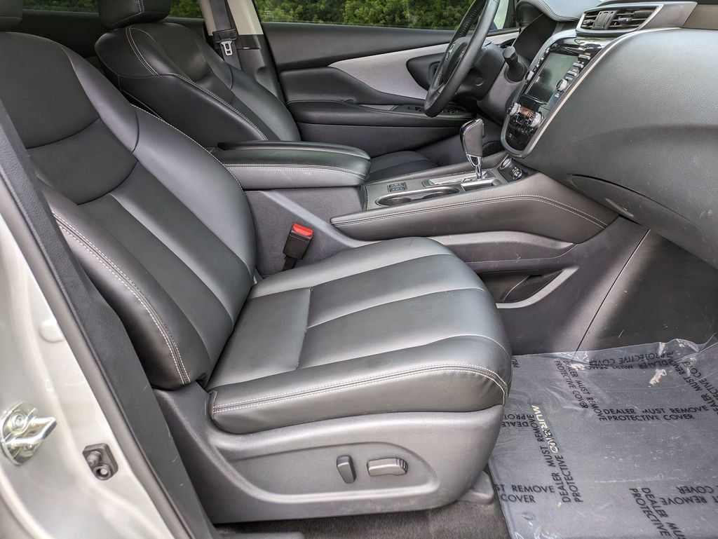 Used 2023 Nissan Murano SV FWD image 31