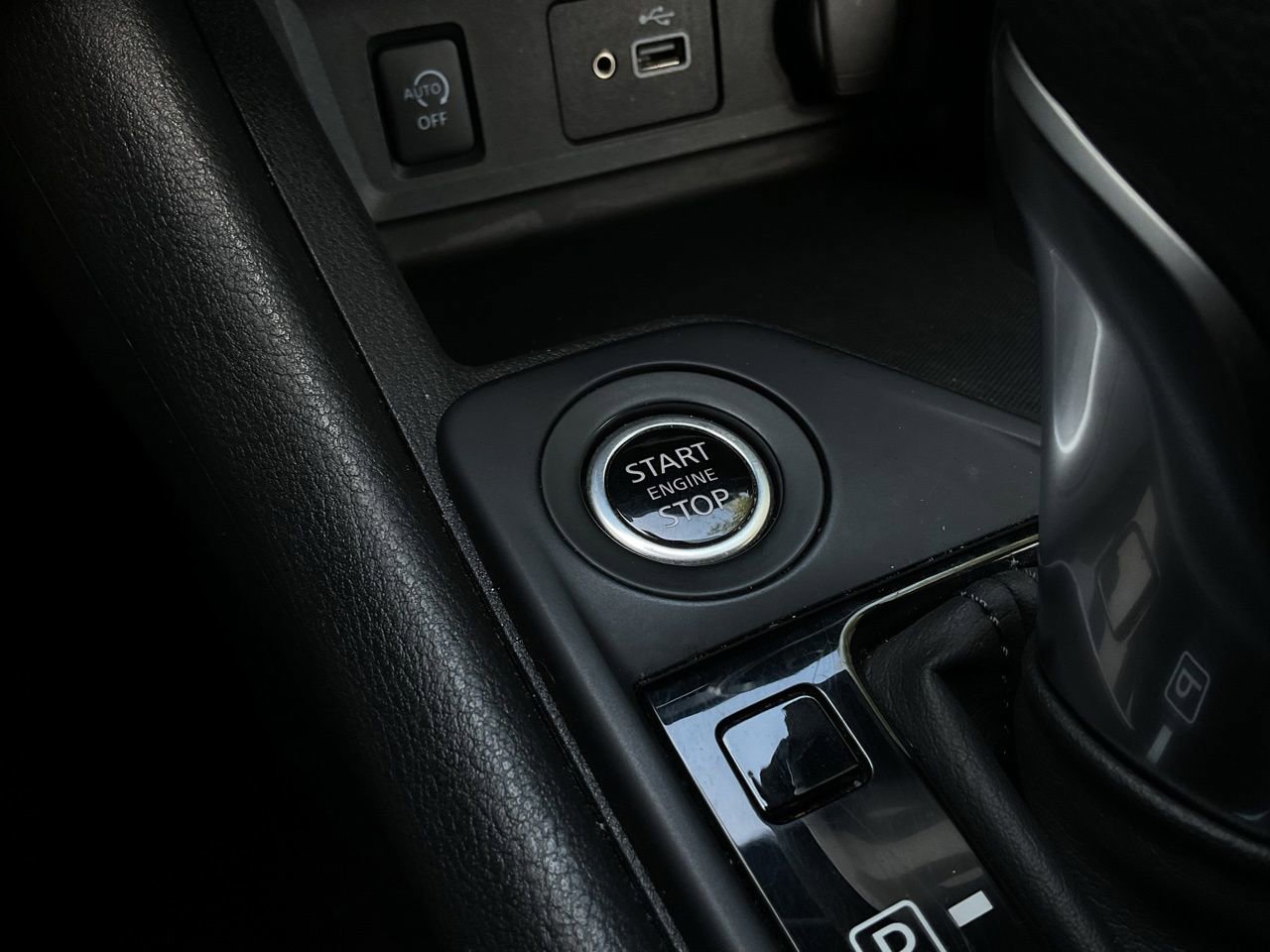 Used 2025 Nissan Sentra S FWD image 22