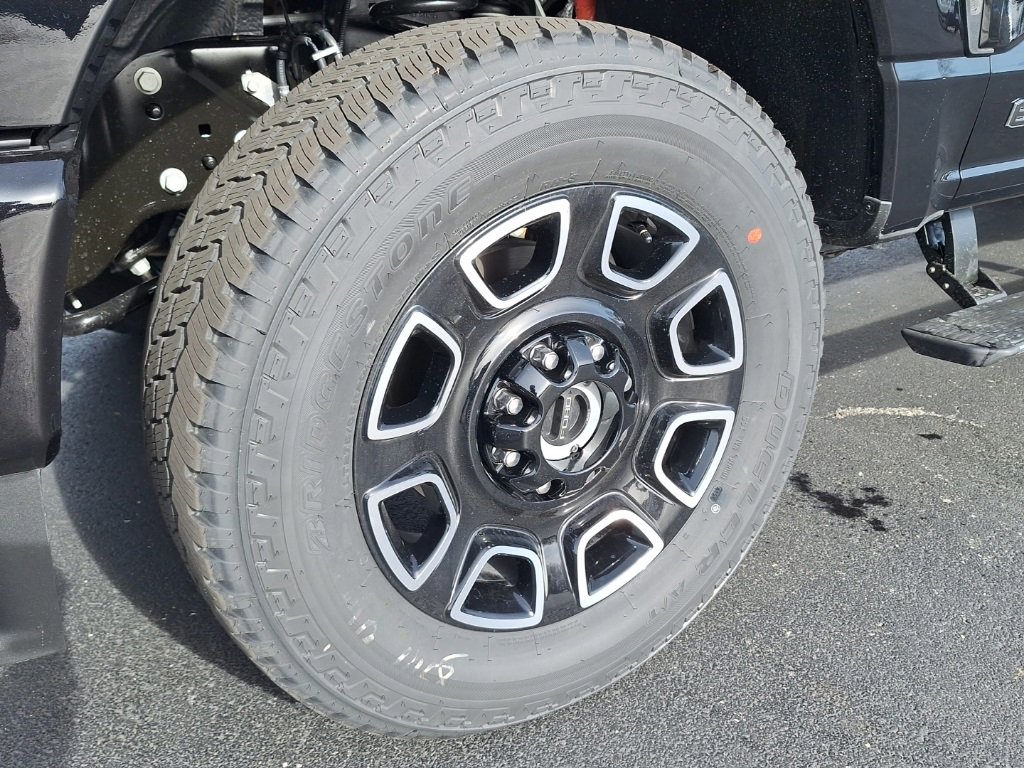New 2026 Ford F350 Platinum image 35