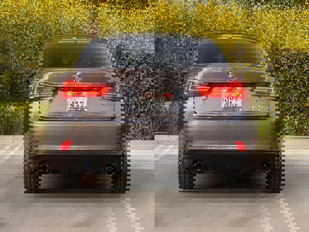 Used 2015 Lexus IS 250 w/ Navigation System Package image 10