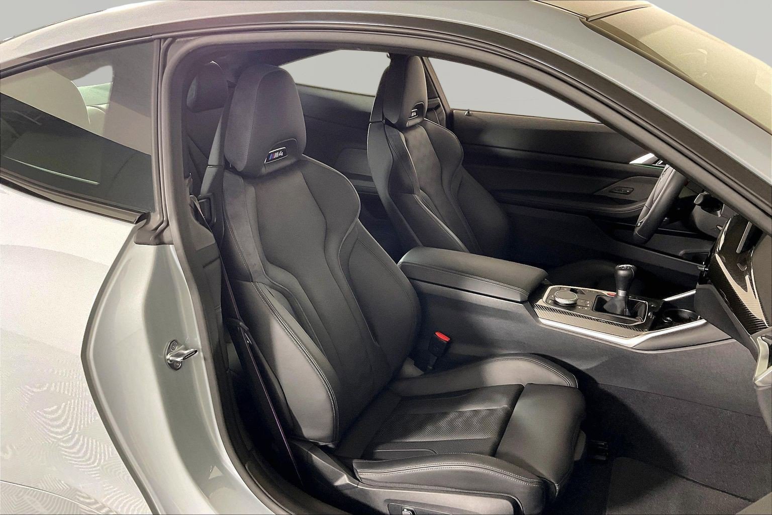 Used 2025 BMW M4 Coupe w/ Executive Package RWD image 11