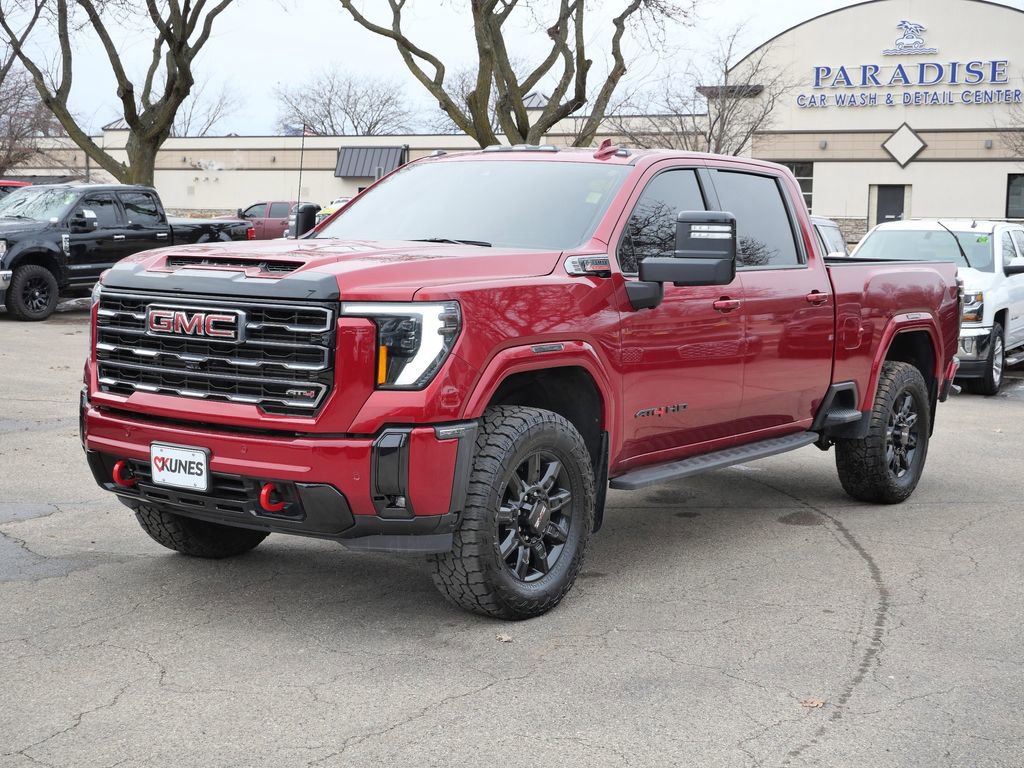 Used 2025 GMC Sierra 2500 AT4 w/ AT4 Premium Plus Package image 4