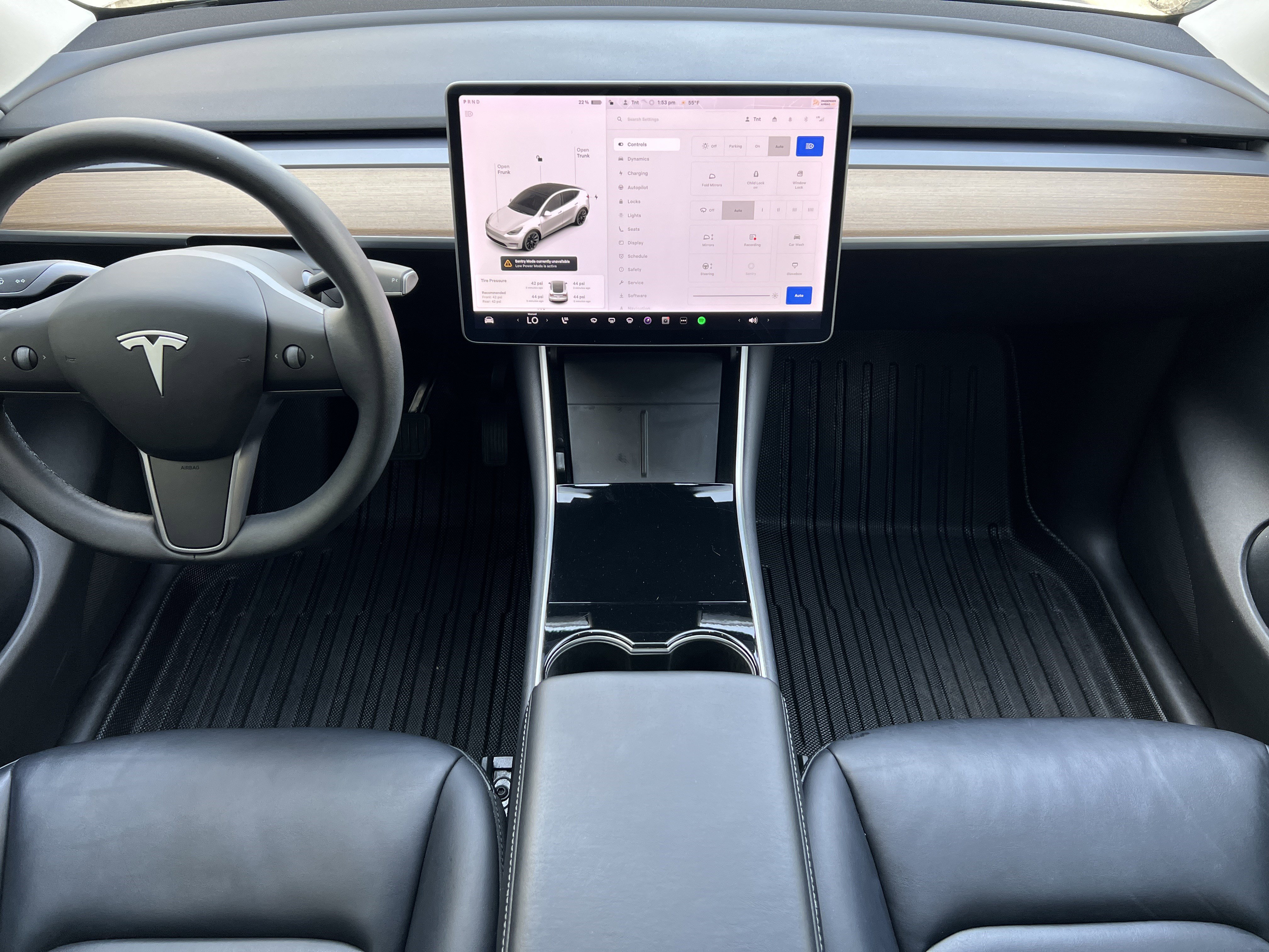Used 2020 Tesla Model Y Long Range image 31