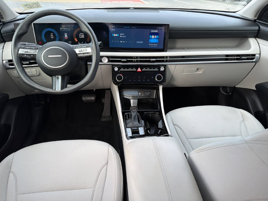 Used 2025 Hyundai Tucson SEL FWD image 23