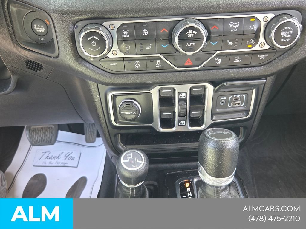 Used 2024 Jeep Gladiator Sport AWD/4WD image 23