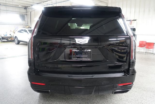 New 2026 Cadillac Escalade ESV Sport AWD/4WD image 6