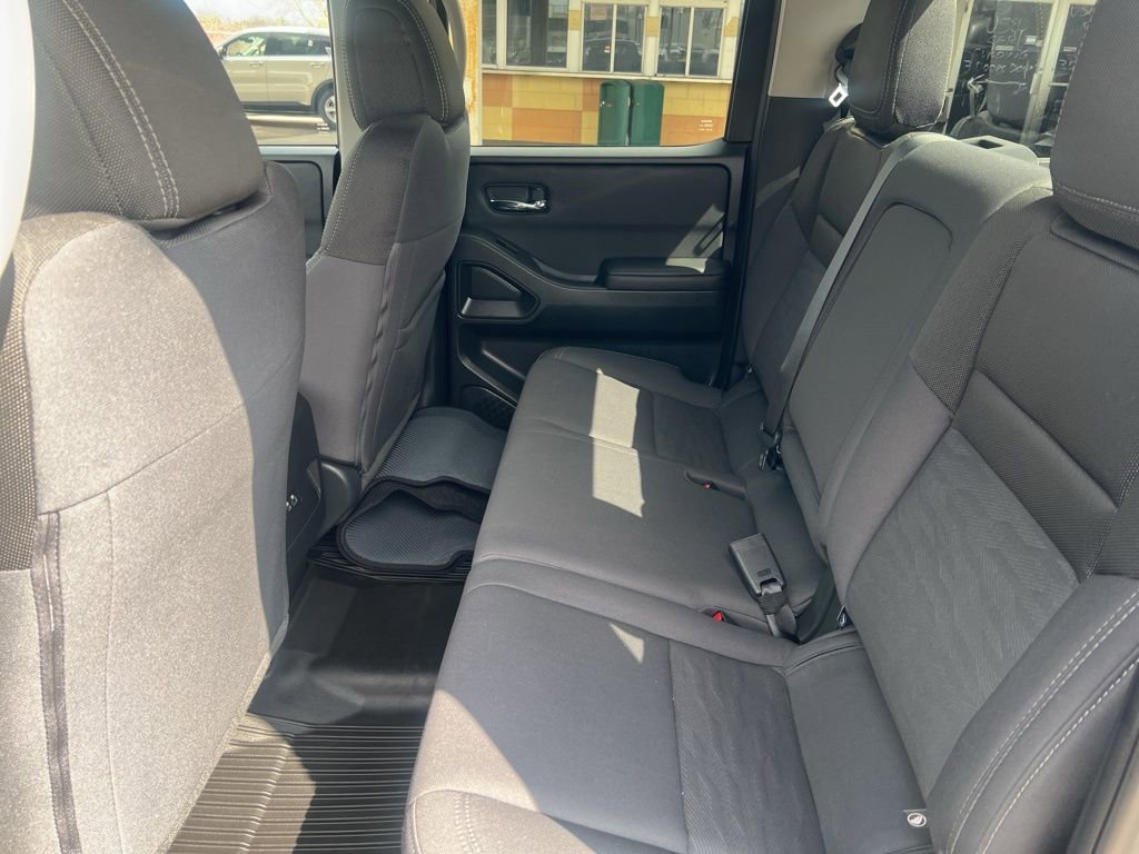 Certified 2023 Nissan Frontier SV w/ Technology Package image 8
