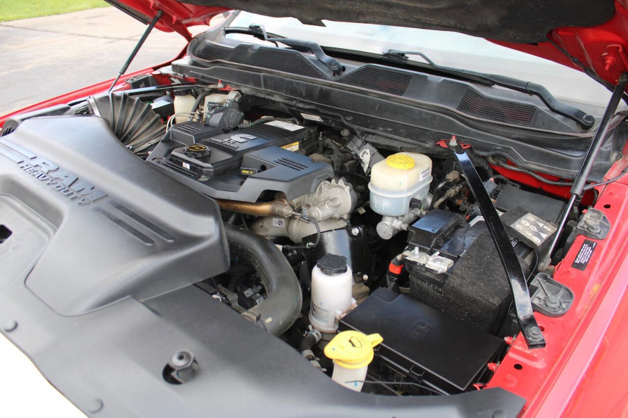 Used 2020 RAM 3500 Limited image 16