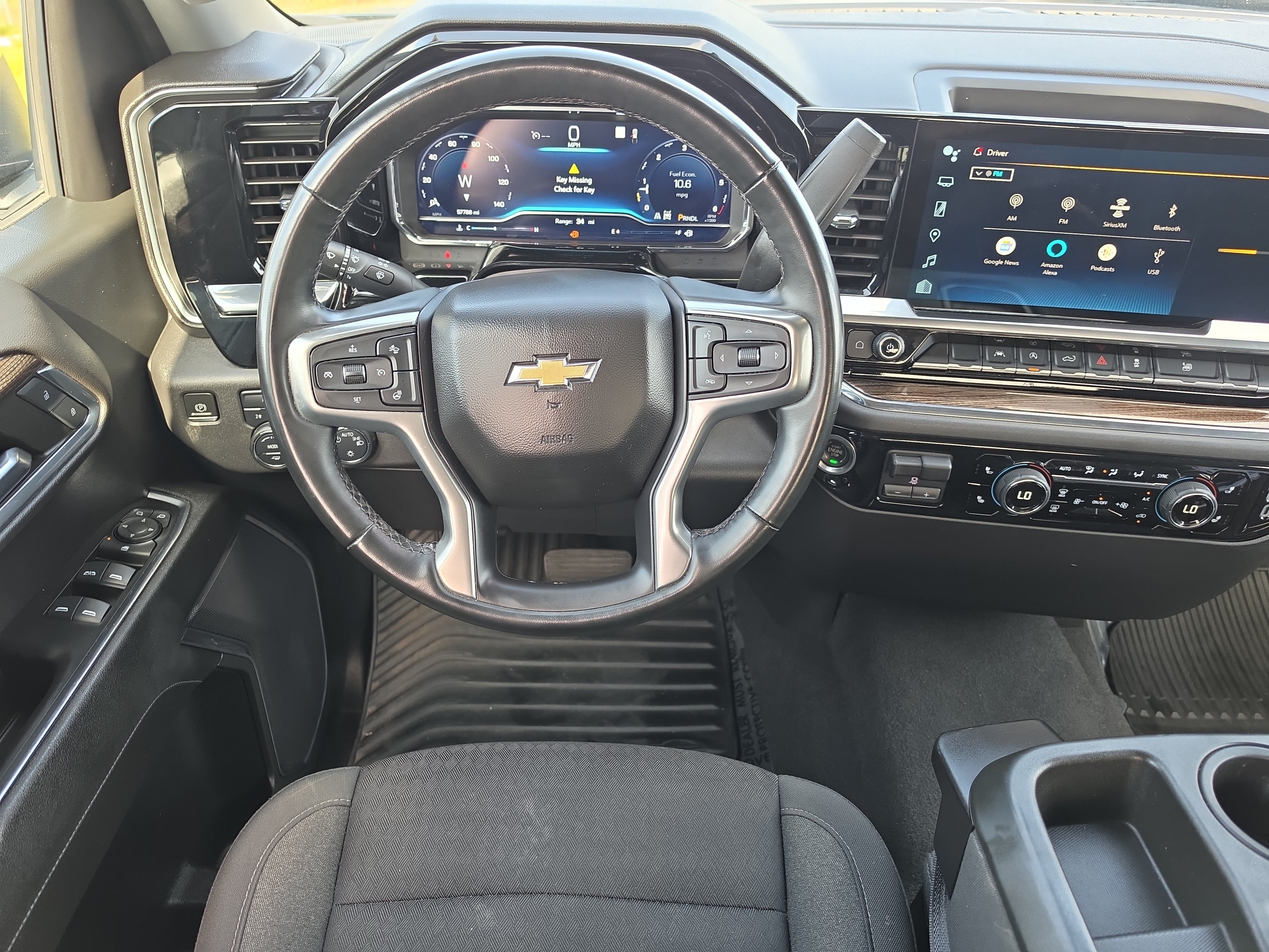 Certified 2023 Chevrolet Silverado 1500 LT AWD/4WD image 9