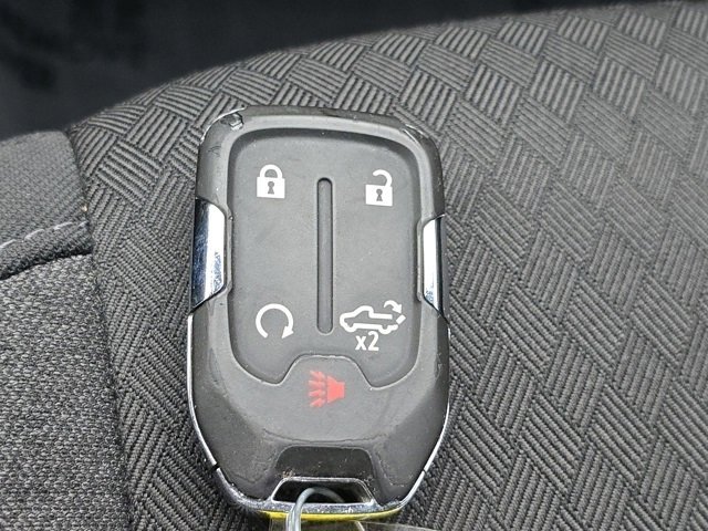 Used 2020 Chevrolet Silverado 1500 LT w/ All-Star Edition image 35