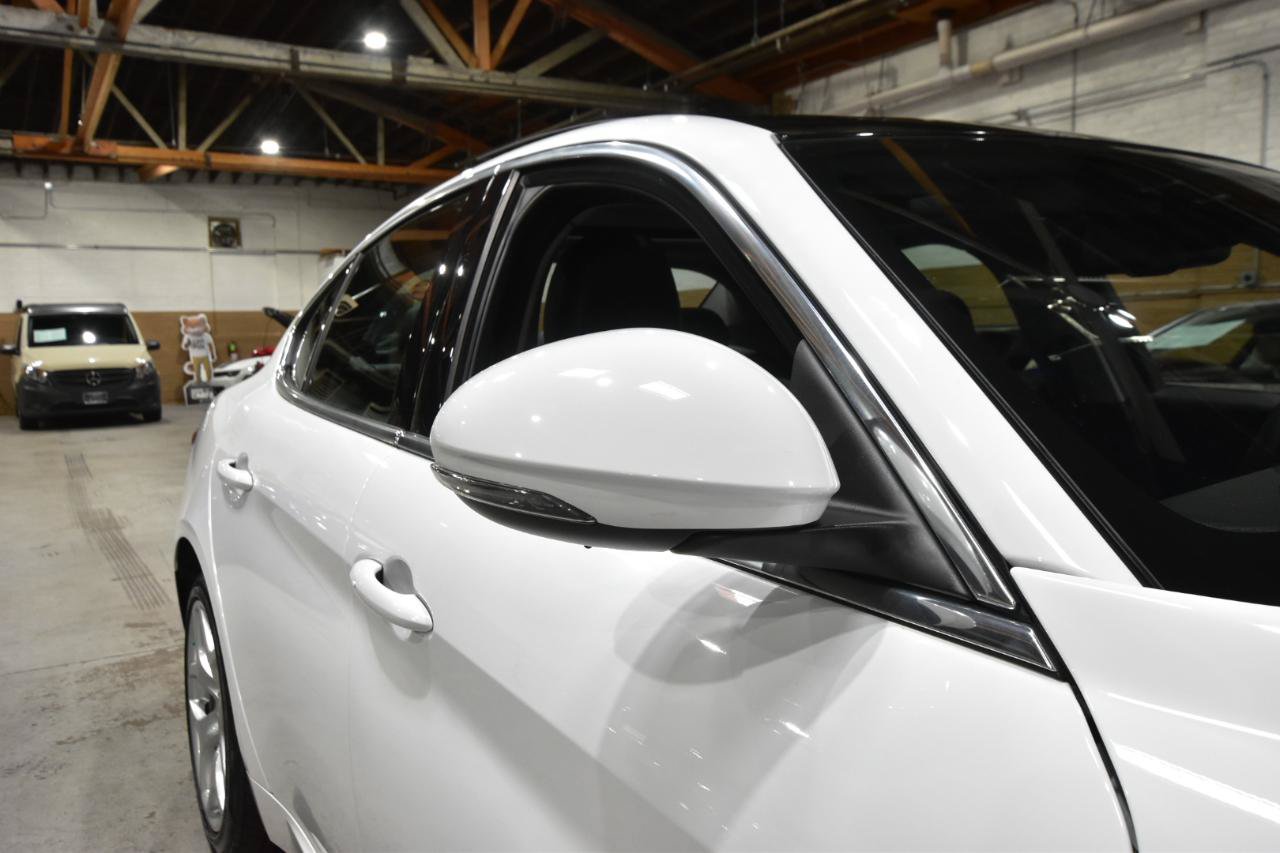 Used 2019 Alfa Romeo Giulia Ti AWD/4WD image 44