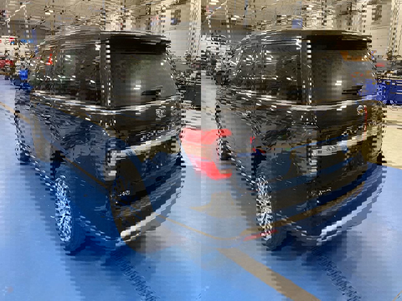 Used 2023 Ford Expedition Max Limited image 5