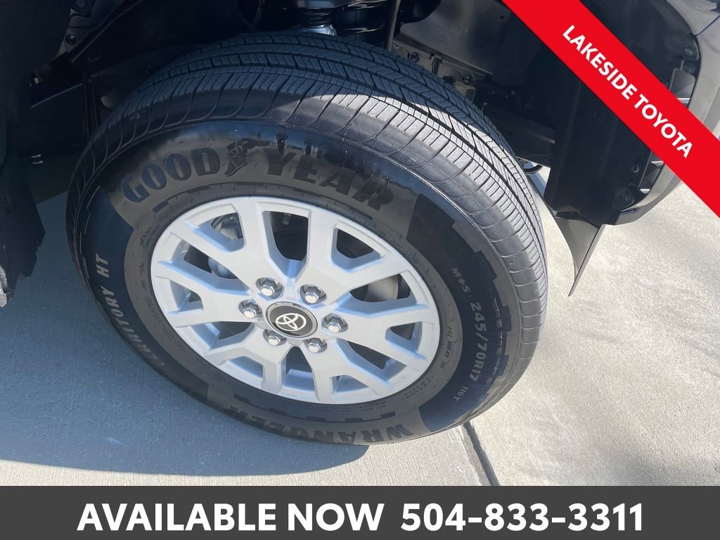 Certified 2025 Toyota Tacoma SR5 image 37