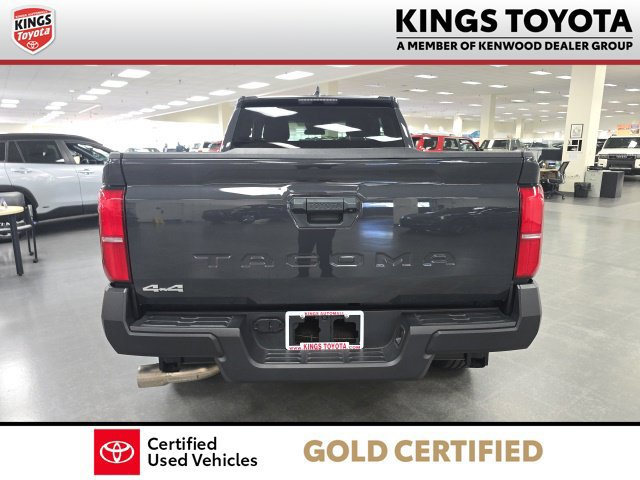 Used 2025 Toyota Tacoma SR AWD/4WD image 5