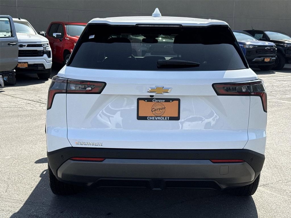 Used 2025 Chevrolet Equinox LT image 4