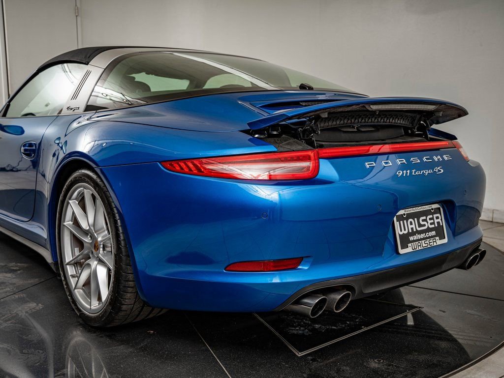 Certified 2015 Porsche 911 Targa 4S image 29