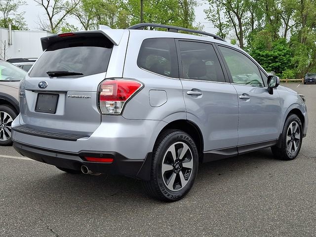 Used 2018 Subaru Forester 2.5i Limited AWD/4WD image 6