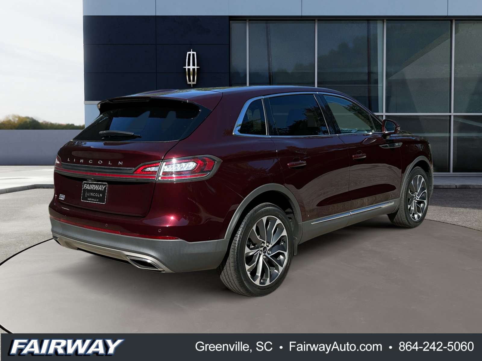 Used 2023 Lincoln Nautilus Reserve AWD/4WD image 7