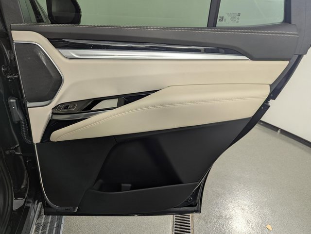 Used 2025 Cadillac Escalade Sport image 22