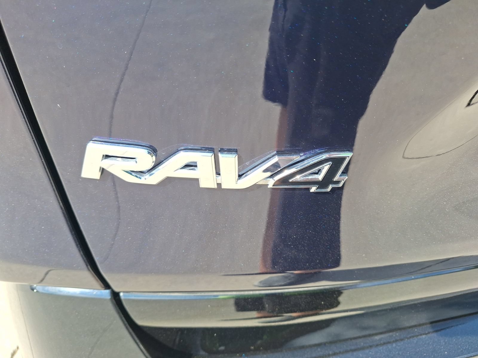 Used 2025 Toyota RAV4 XSE AWD/4WD image 13