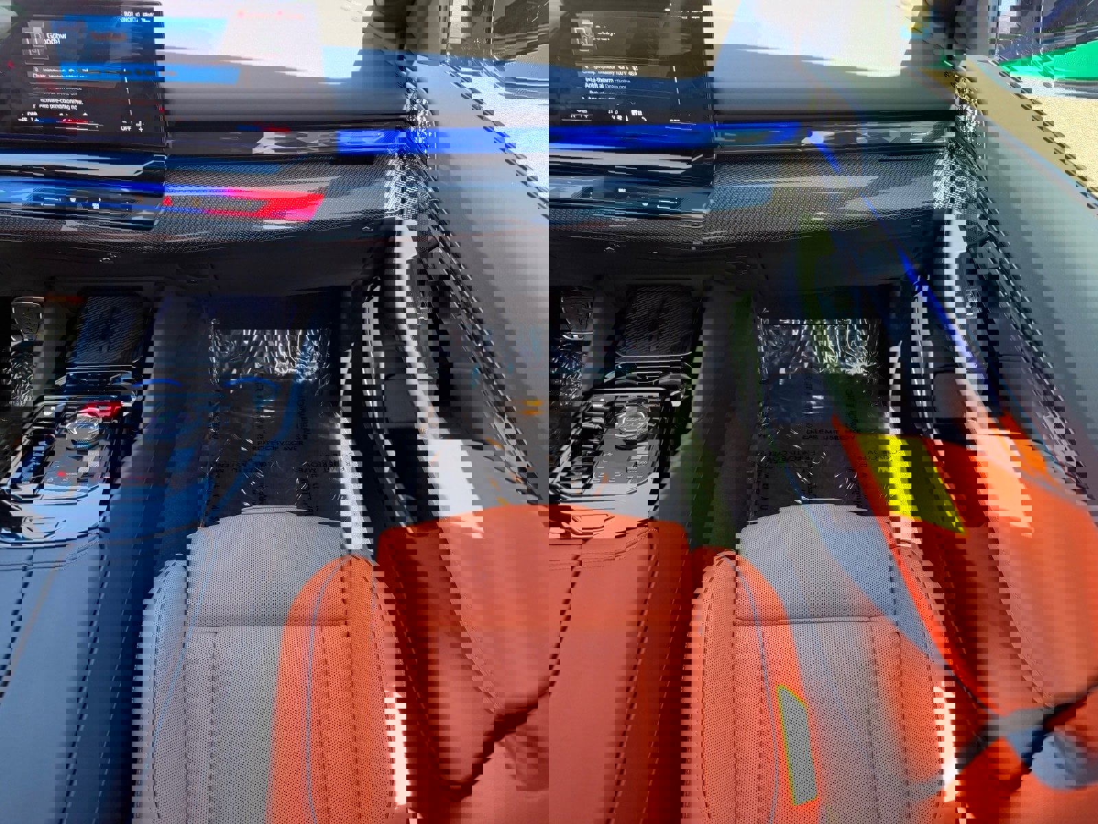 Used 2026 BMW M5 w/ Executive Package image 15