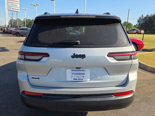 Used 2025 Jeep Grand Cherokee L Limited image 12