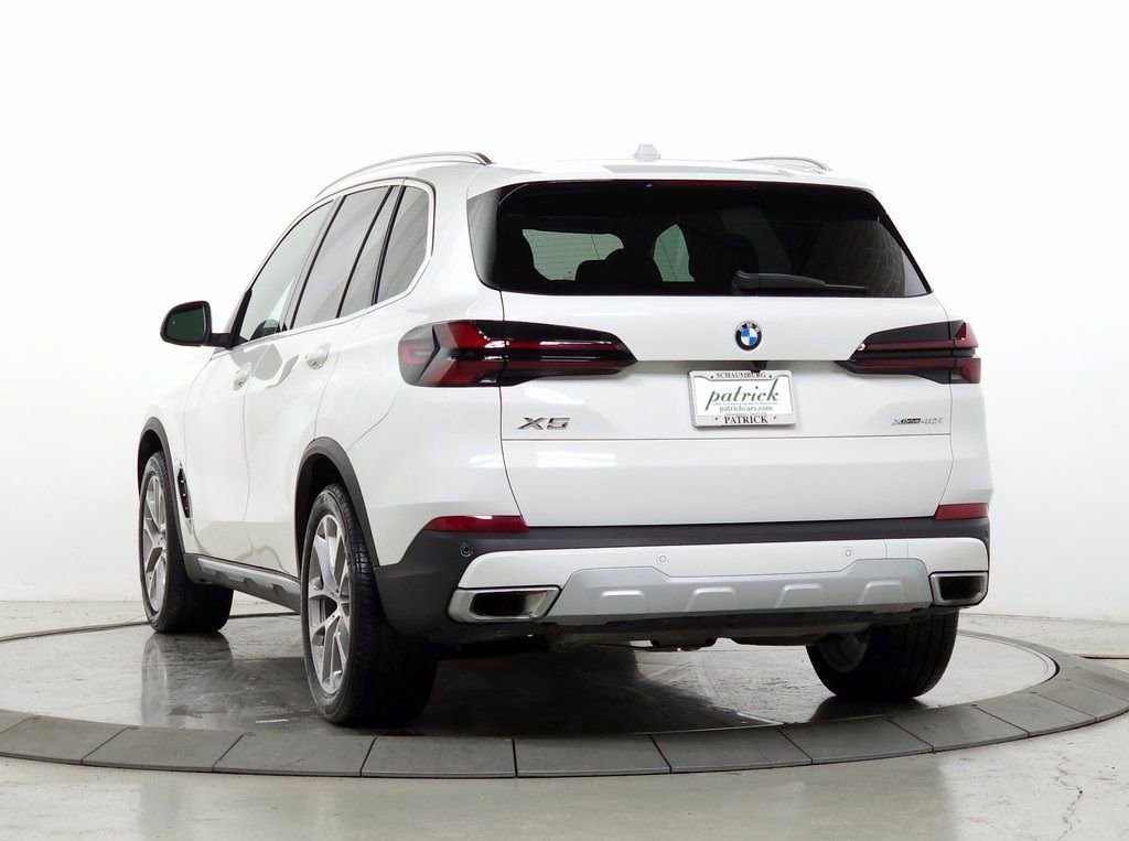 Used 2025 BMW X5 xDrive40i w/ Parking Assistance Package image 6