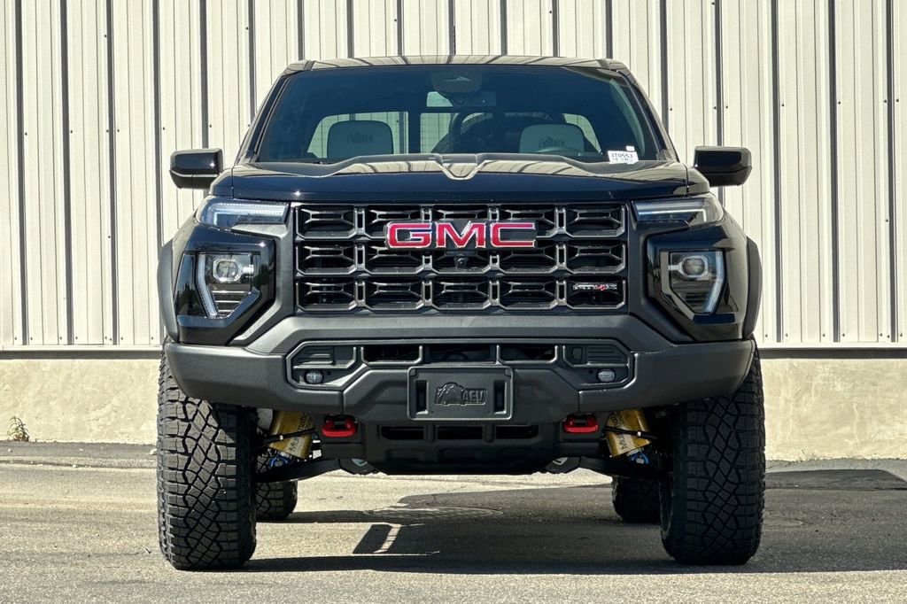 New 2026 GMC Canyon AT4X w/ AT4X AEV Edition AWD/4WD image 3
