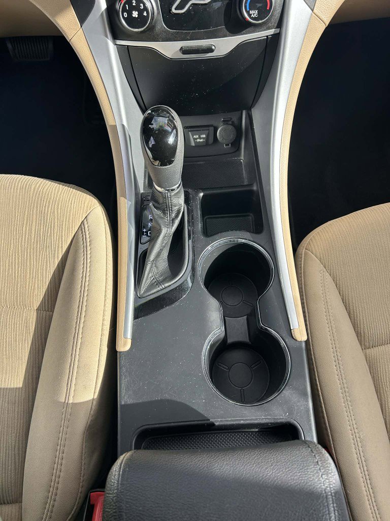 Used 2011 Hyundai Sonata GLS image 10
