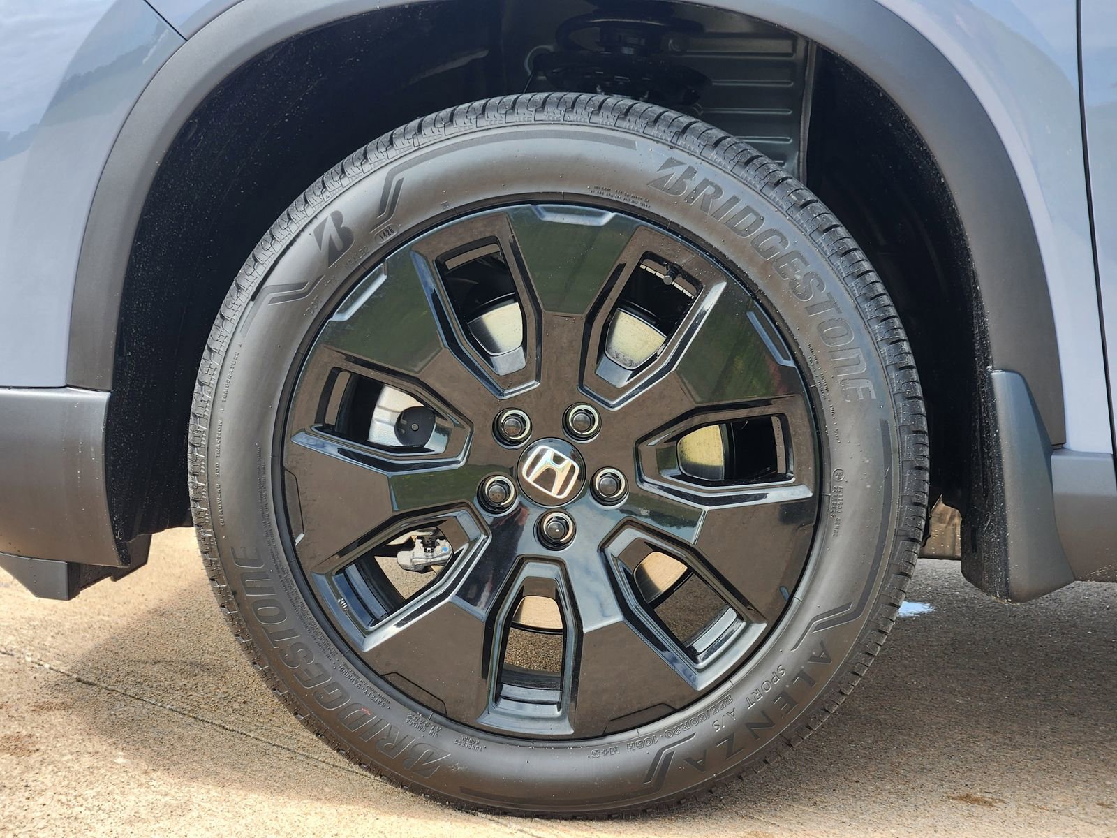 New 2026 Honda Pilot Black Edition image 11