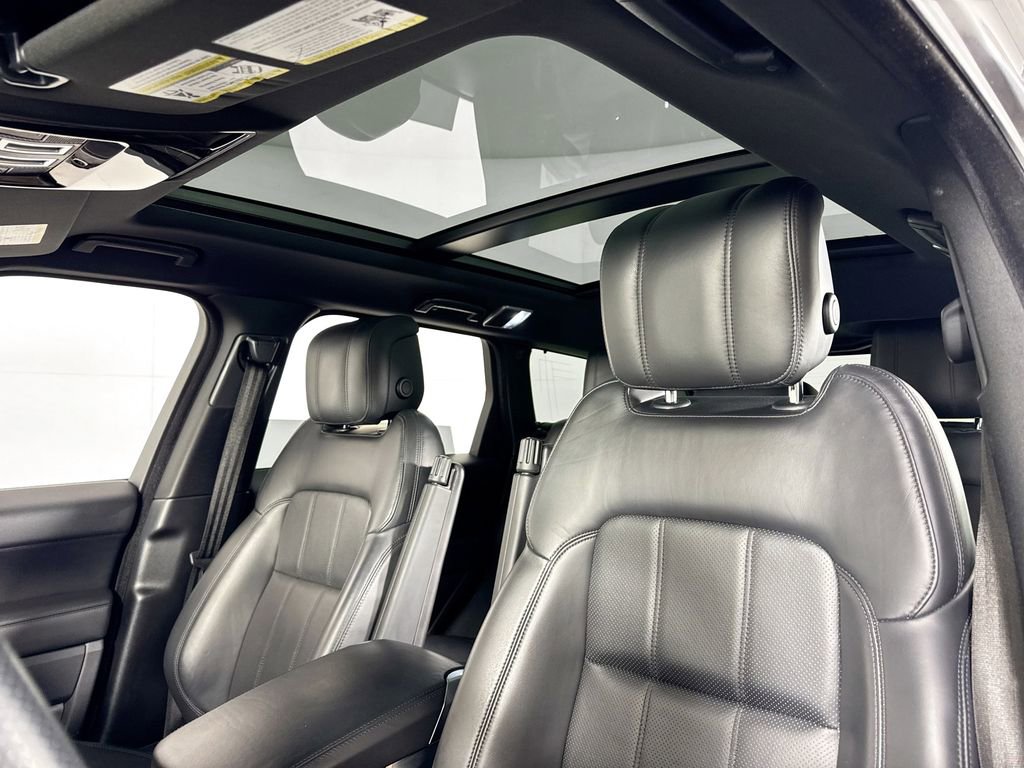 Used 2019 Land Rover Range Rover Sport HSE image 28