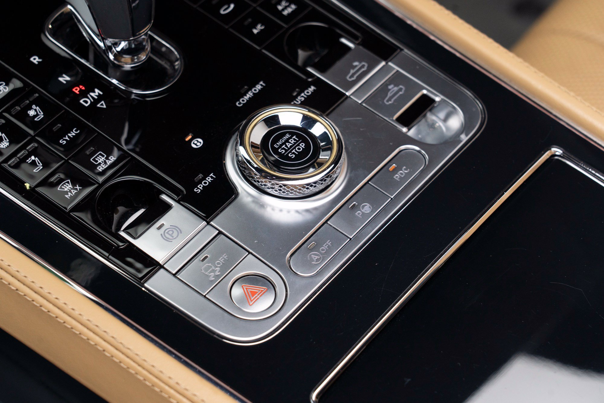 Used 2020 Bentley Continental GT AWD/4WD image 32