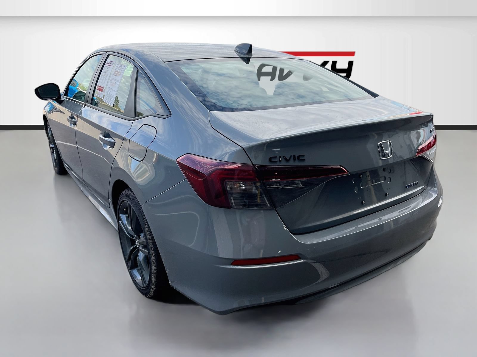 Used 2026 Honda Civic FWD Hybrid Sedan image 5