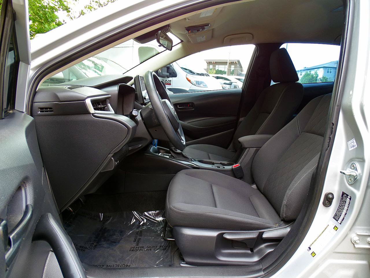Used 2023 Toyota Corolla LE FWD image 15