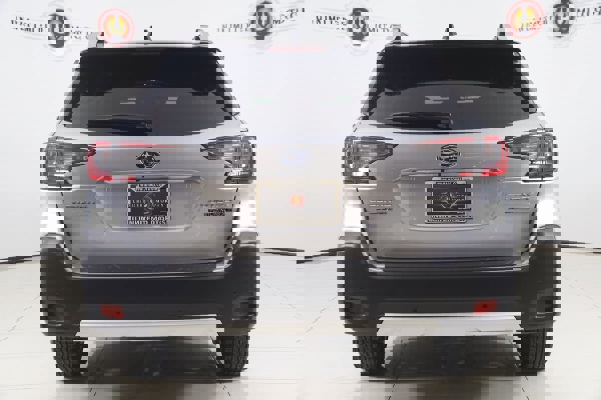 Used 2025 Subaru Outback Touring XT image 47