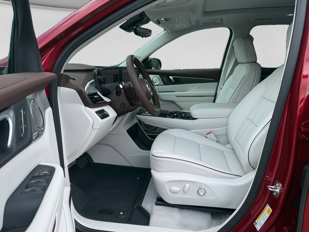 New 2026 Buick Enclave Avenir w/ Super Cruise Package FWD image 10