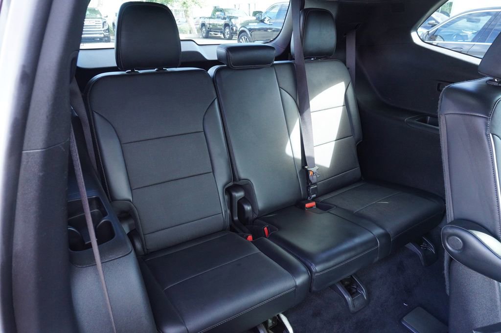 Certified 2025 Buick Enclave Preferred image 10