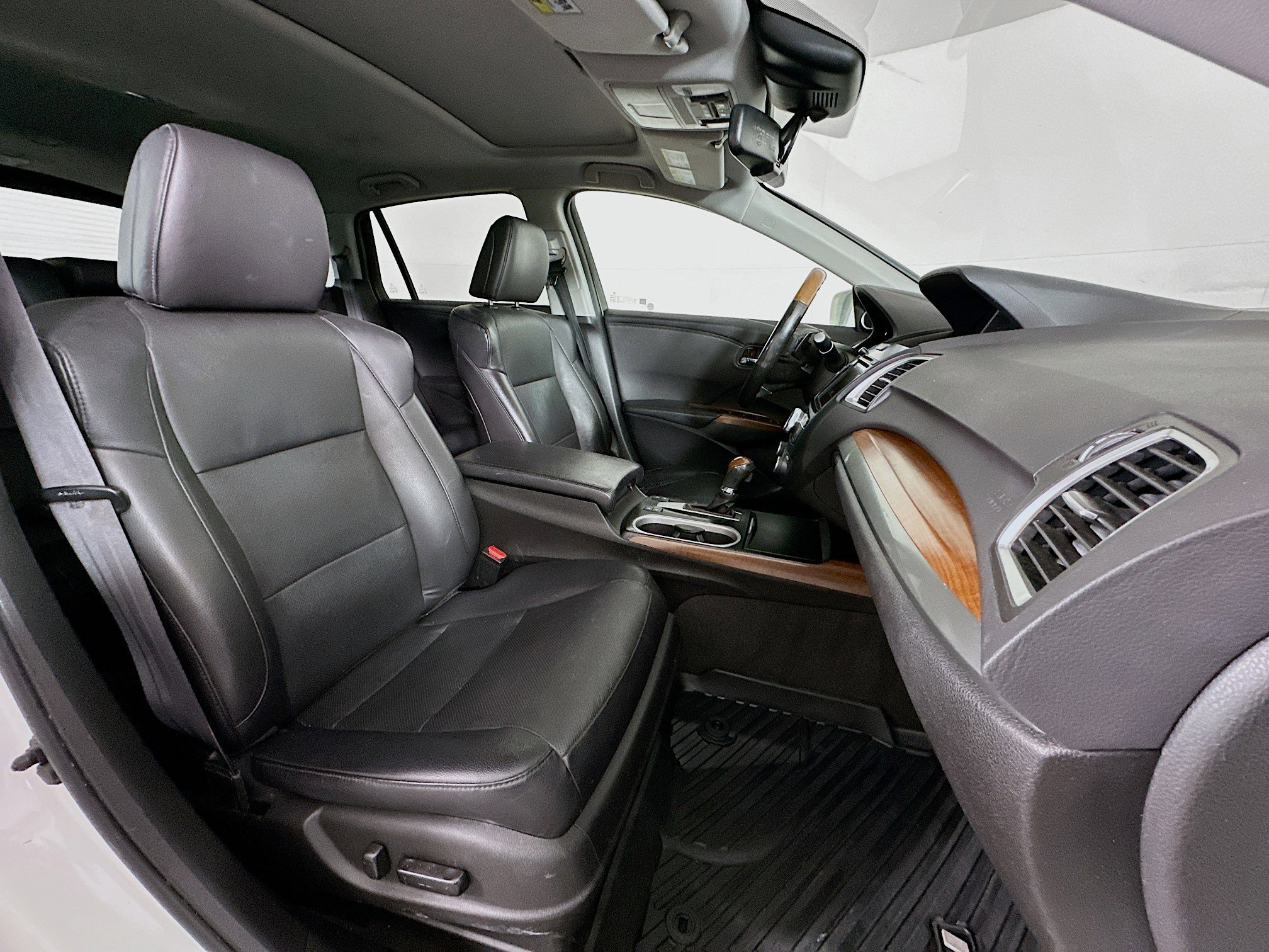 Used 2018 Acura RDX AWD w/ Advance Package image 32