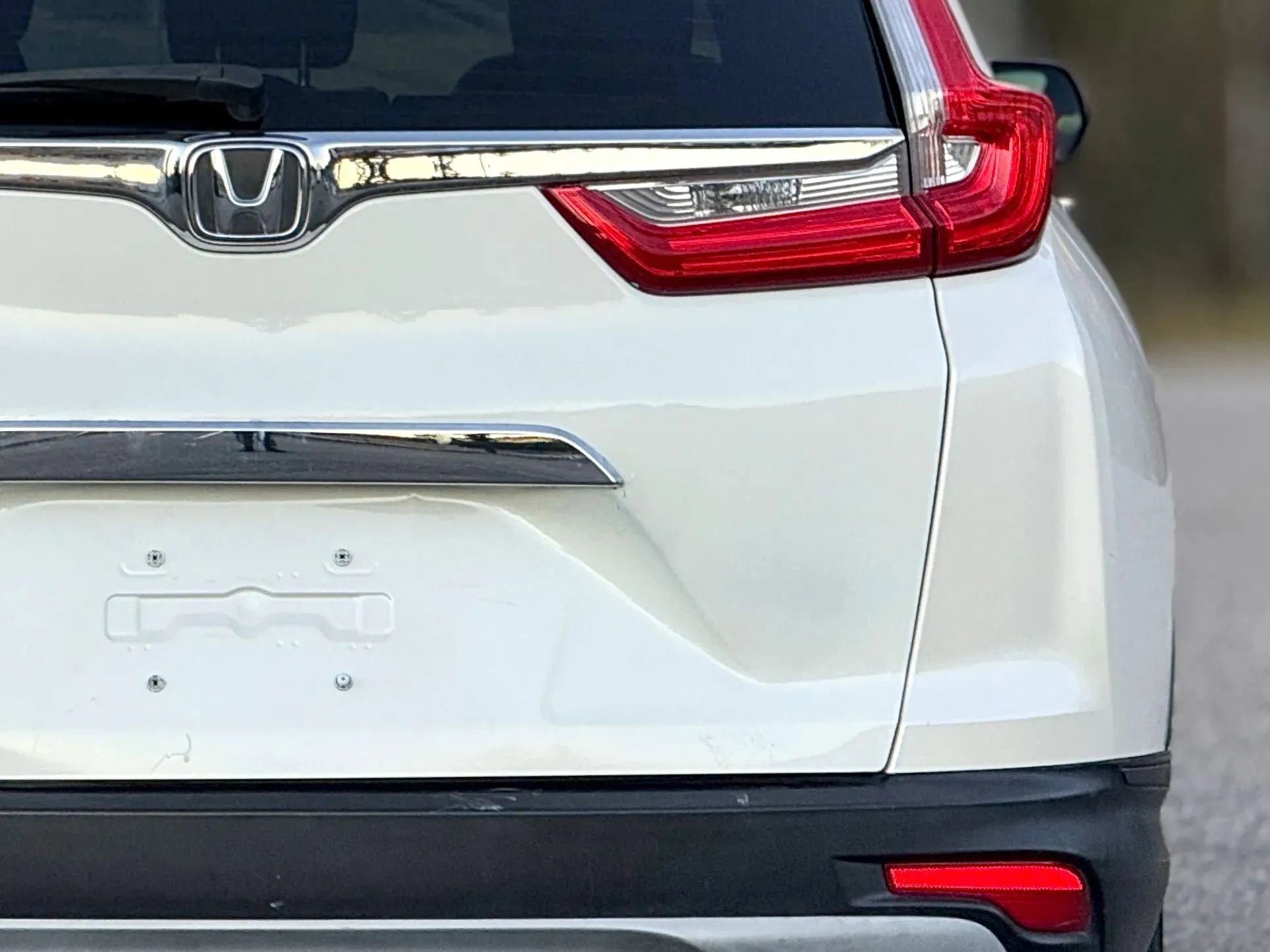 Used 2018 Honda CR-V LX image 14