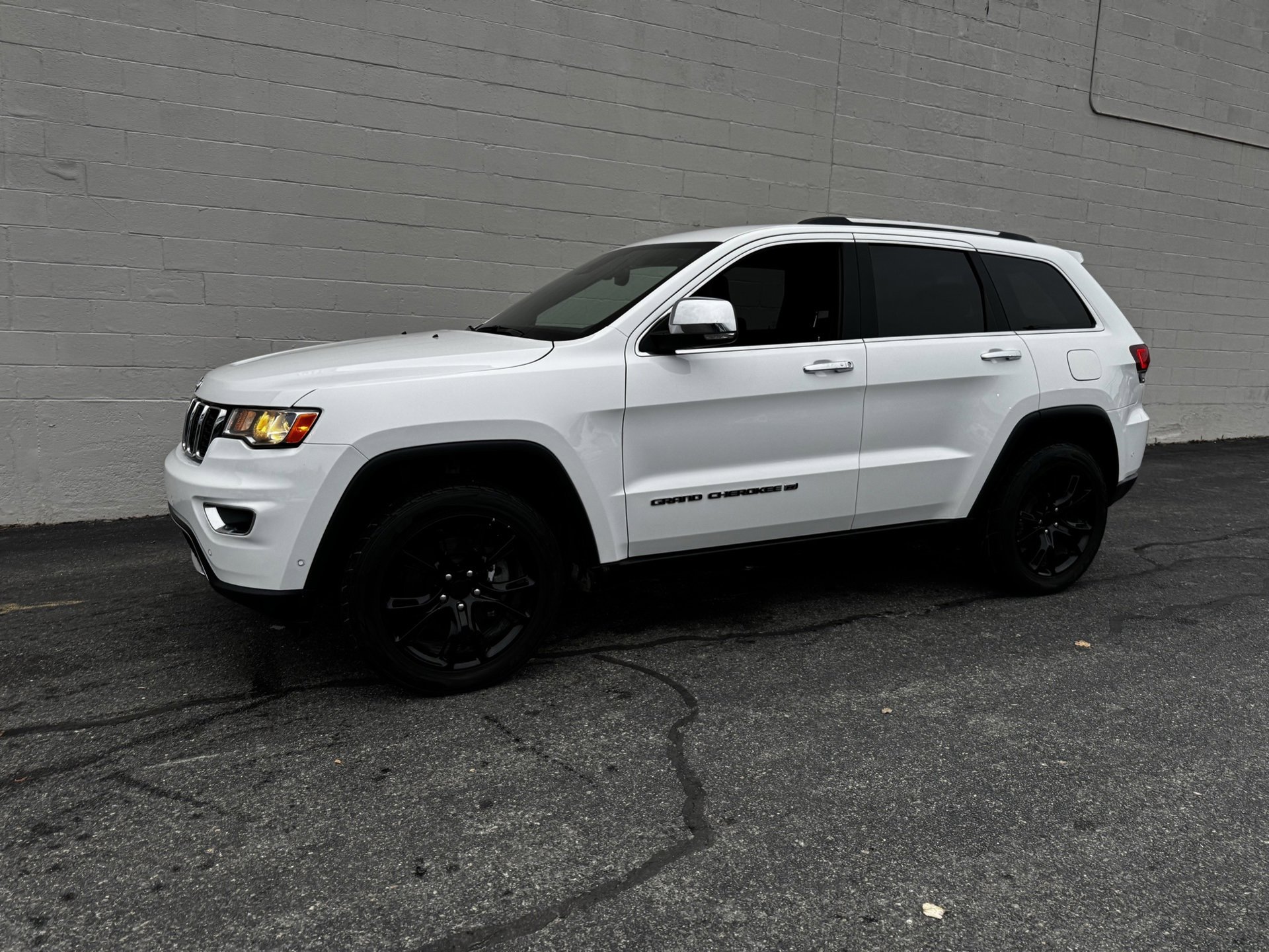 Used 2022 Jeep Grand Cherokee Limited w/ Protech Group