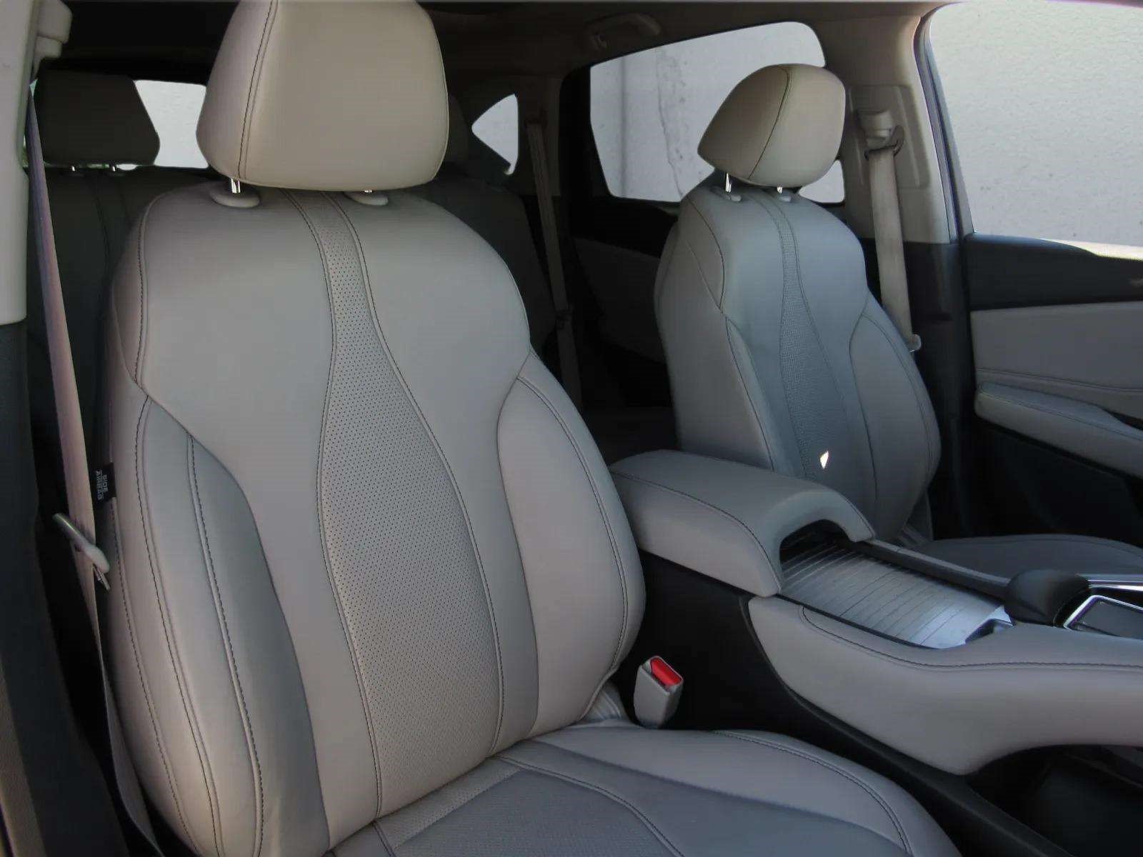 Used 2021 Acura RDX w/ Technology Package FWD image 11