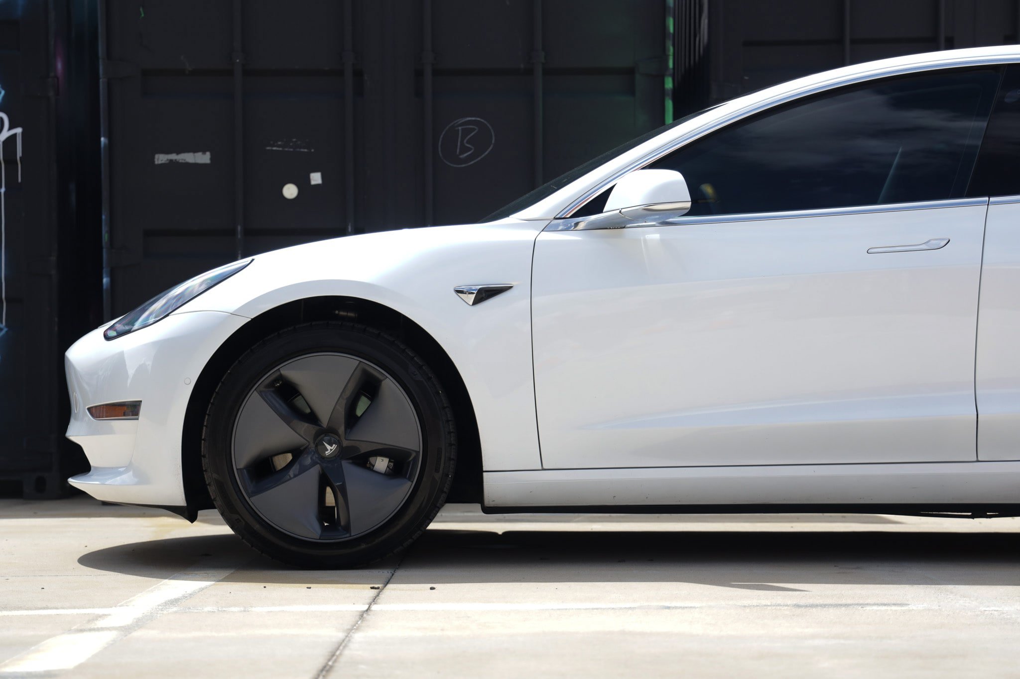 Used 2020 Tesla Model 3 Standard Range Plus RWD image 30