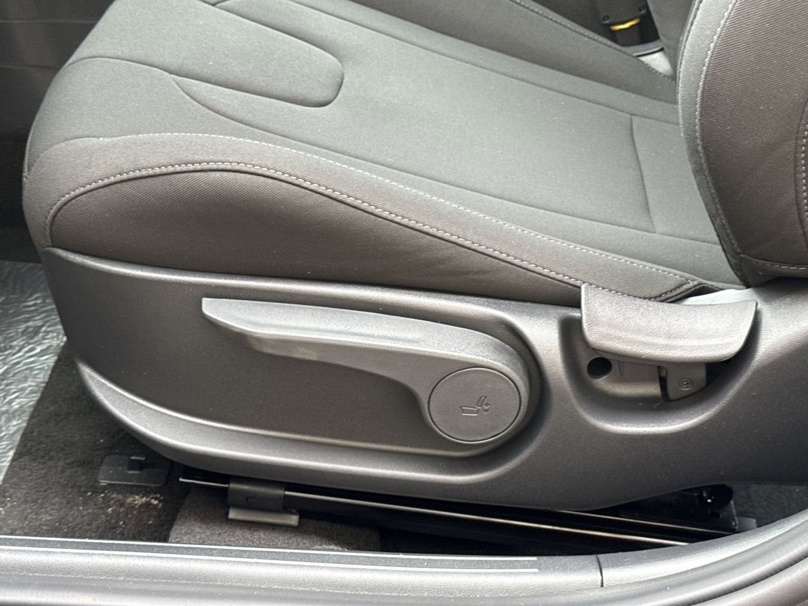 New 2026 Hyundai Elantra Blue image 14