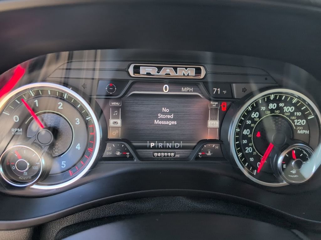 Used 2021 RAM 3500 Laramie image 32