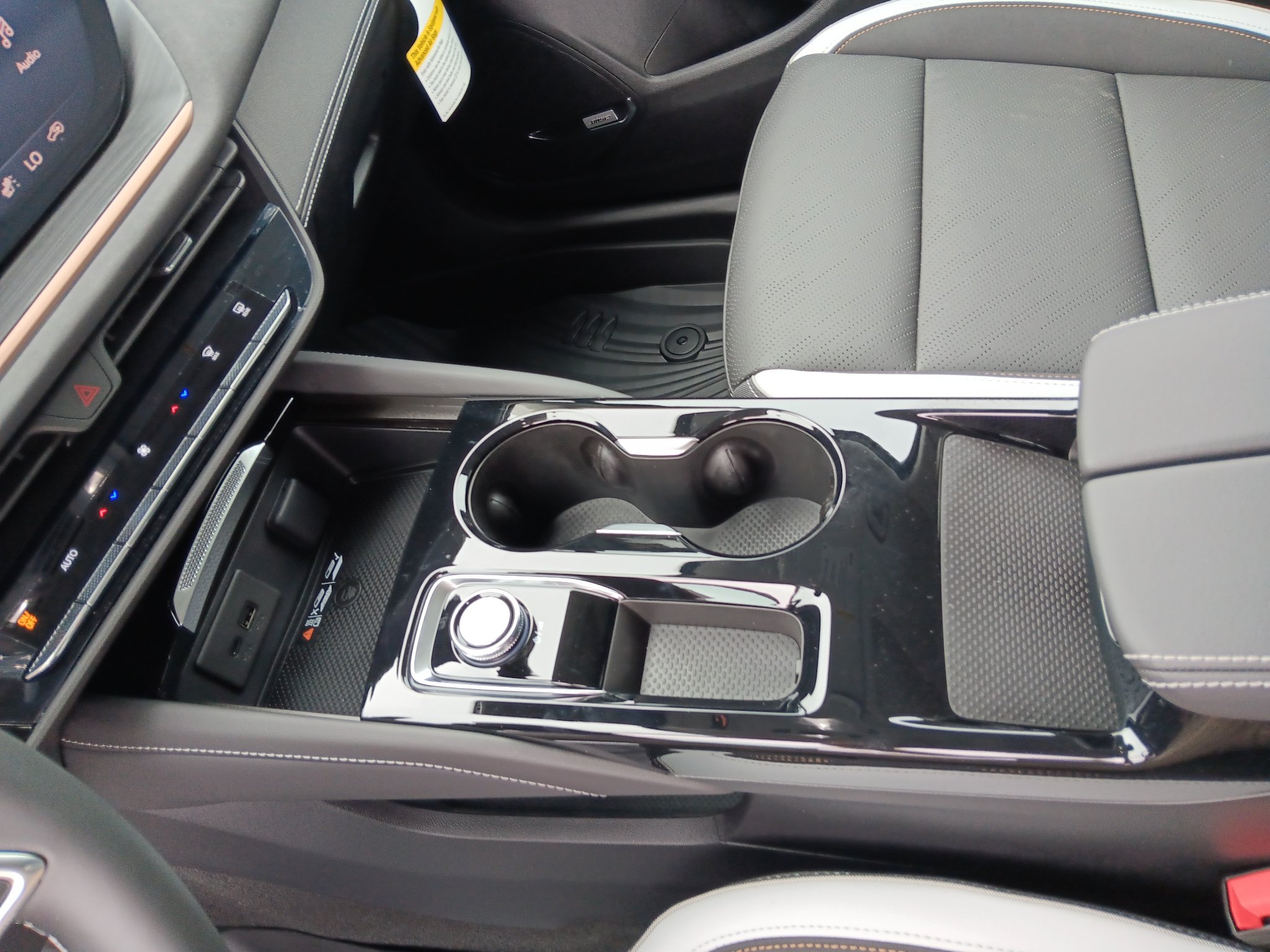 New 2026 Buick Envision Sport Touring AWD/4WD image 12